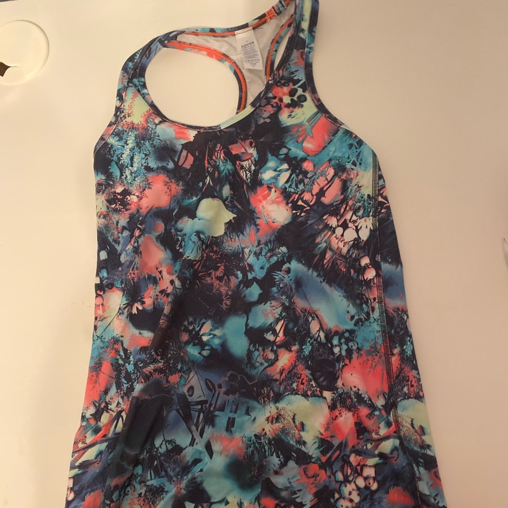 Super cute ivivva tank perfect for any sport